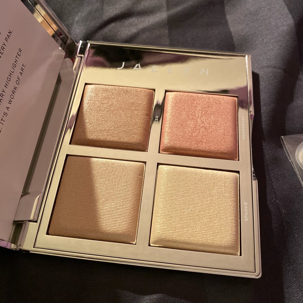 Jaclyn Hill Cosmetics The Flash Palette and Brush